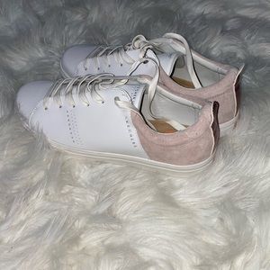 Skechers street los angles